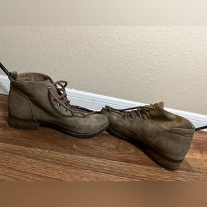 Ankle lace up boots